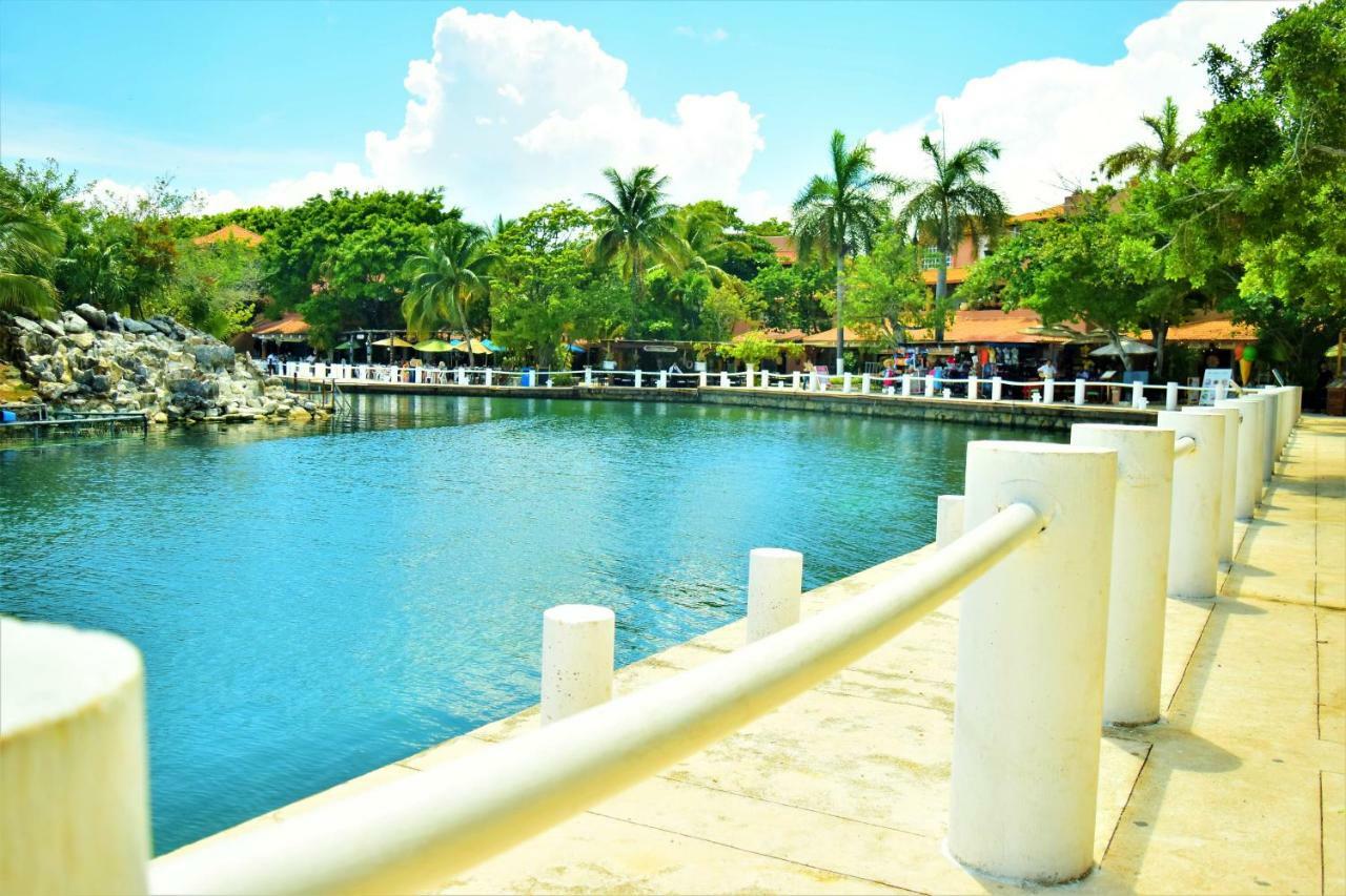 Happy Smile By The Dolphins Apartment Puerto Aventuras Exterior photo